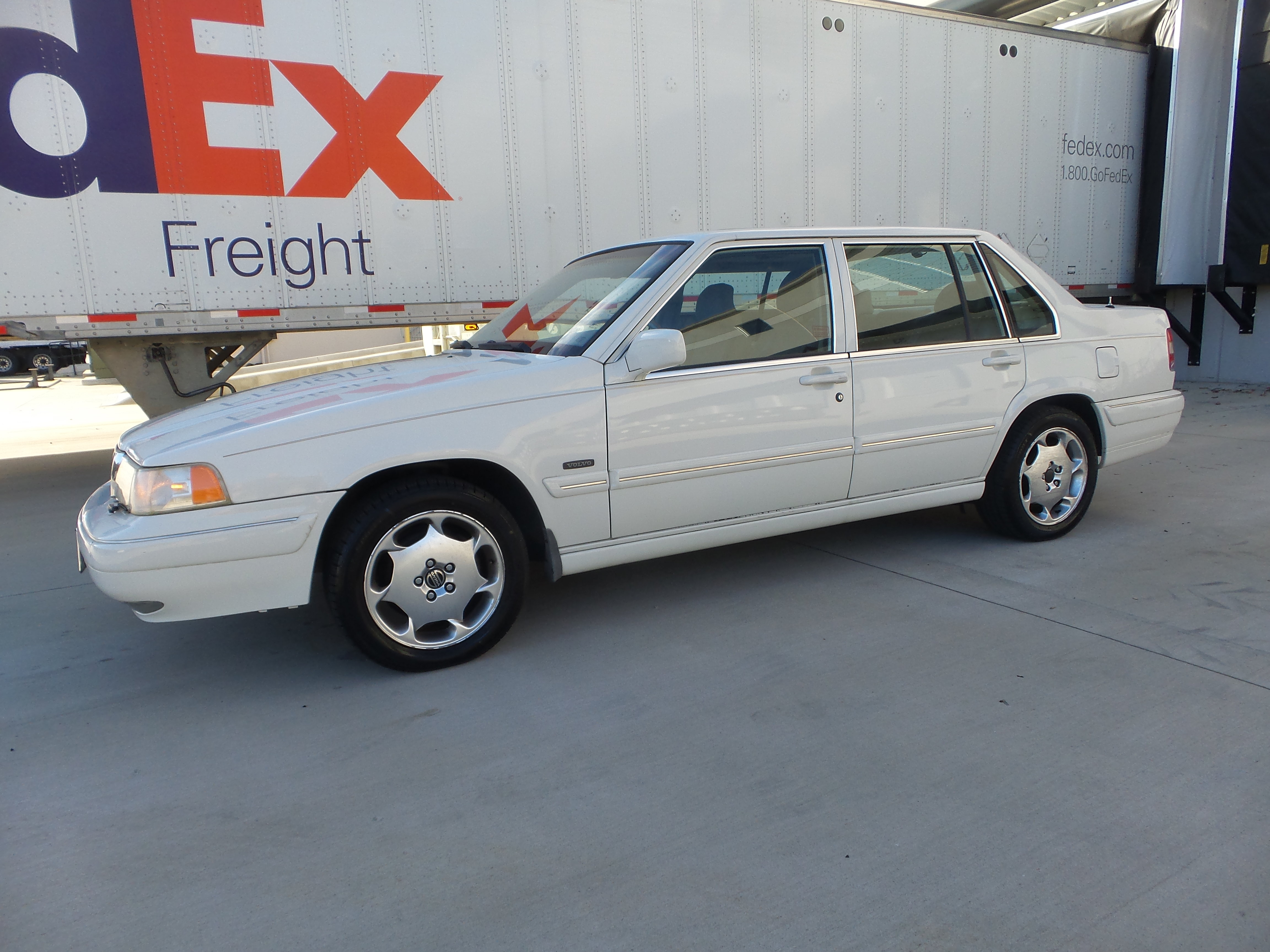 Used 1997 Volvo 960 Sedan RWD image 5