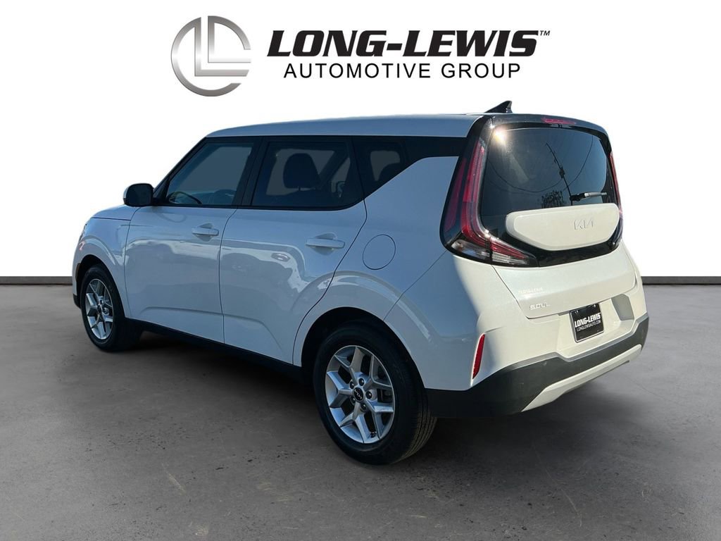 Used 2024 Kia Soul LX w/ Option Group 015 image 4