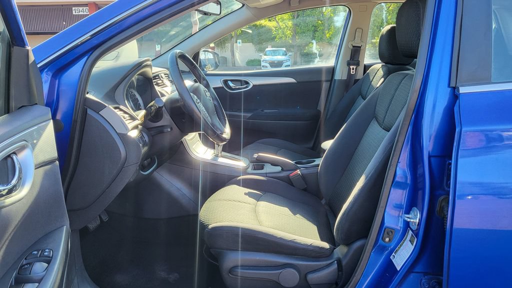 Used 2013 Nissan Sentra SR w/ Driver Pkg FWD image 26