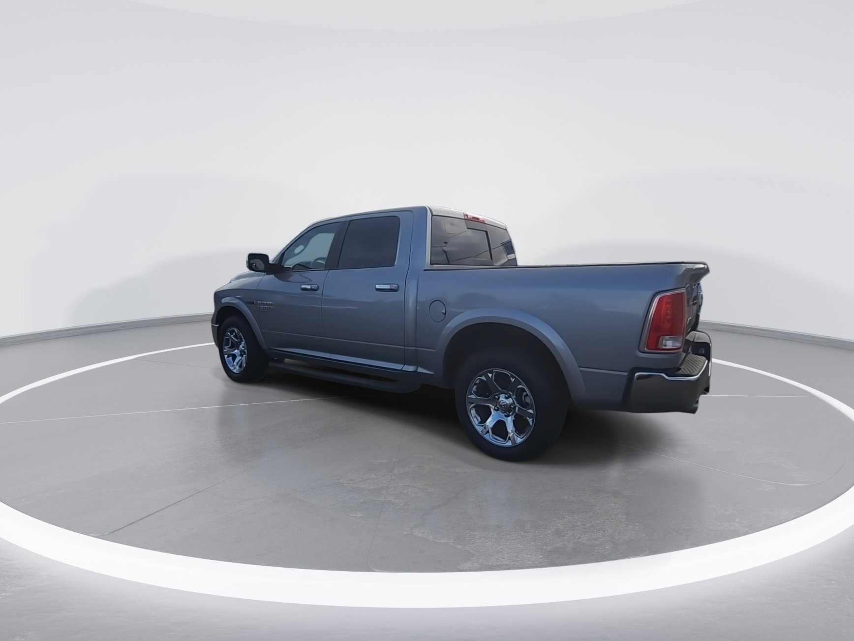 Certified 2019 RAM 1500 Laramie image 6