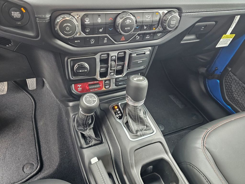 New 2025 Jeep Wrangler Unlimited Rubicon image 16