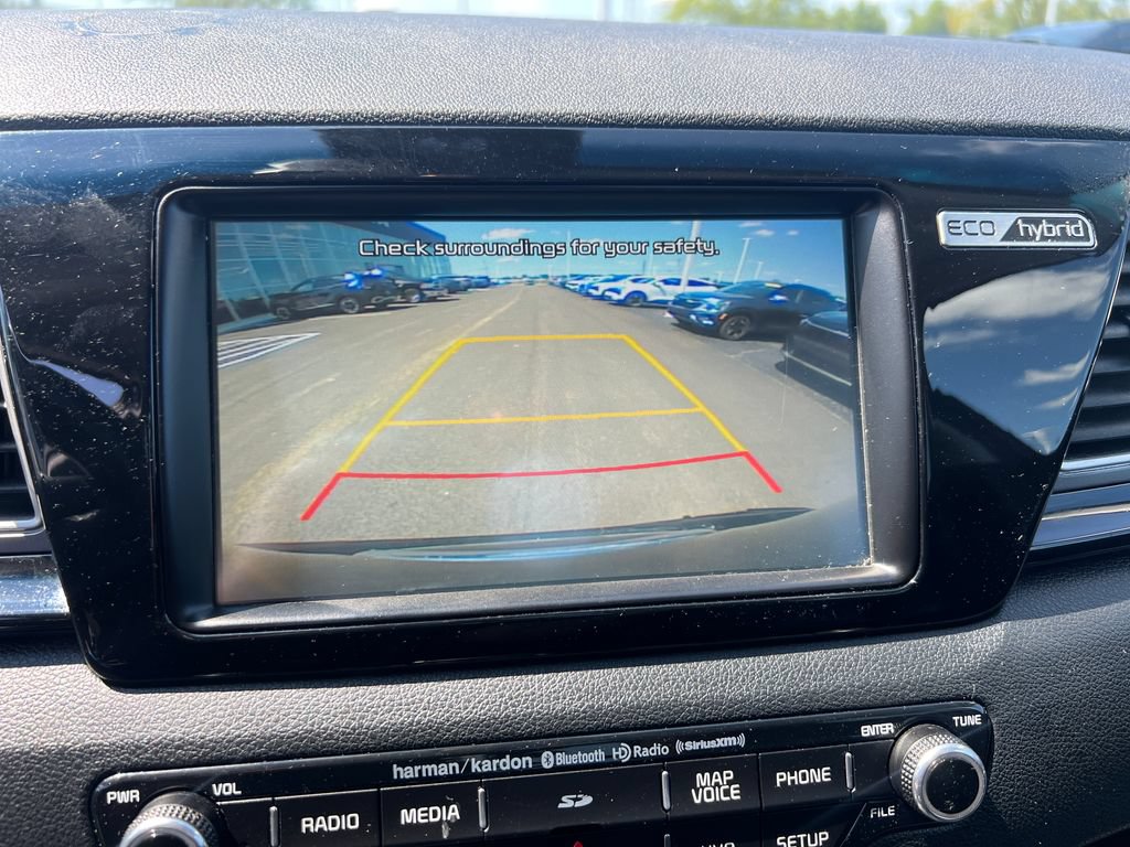 Used 2017 Kia Niro Touring w/ Advanced Technology Package FWD image 18