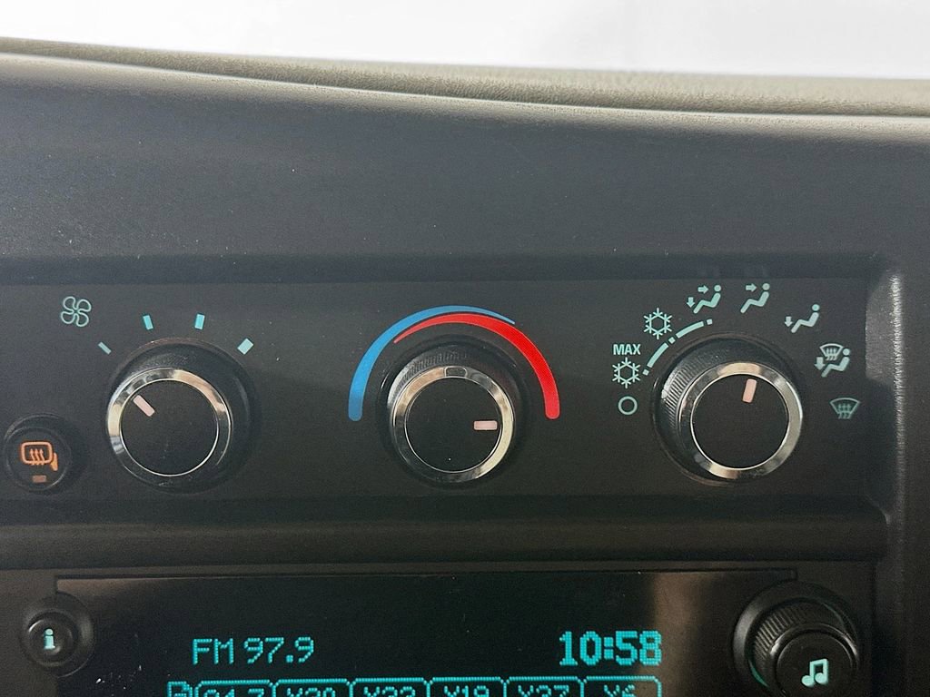 Used 2023 GMC Savana 2500 w/ Driver Convenience Package image 18