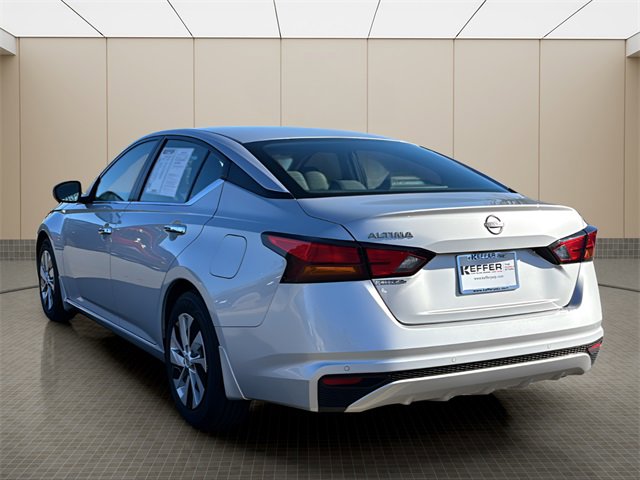 Used 2024 Nissan Altima 2.5 S image 3