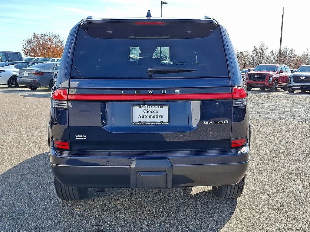 Used 2024 Lexus GX 550 AWD/4WD image 8