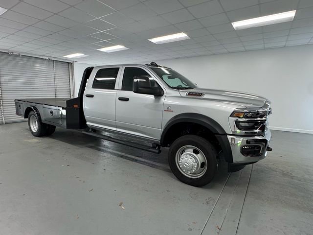 New 2026 RAM 5500 Tradesman w/ Chrome Appearance Group AWD/4WD image 2
