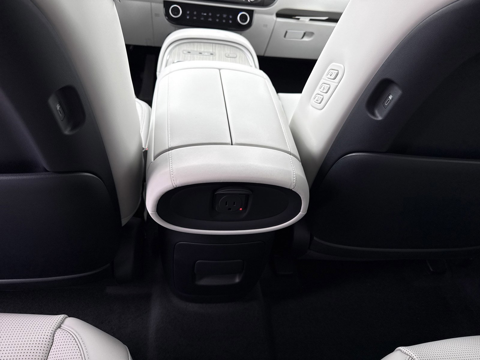 New 2026 Hyundai Palisade Calligraphy image 16