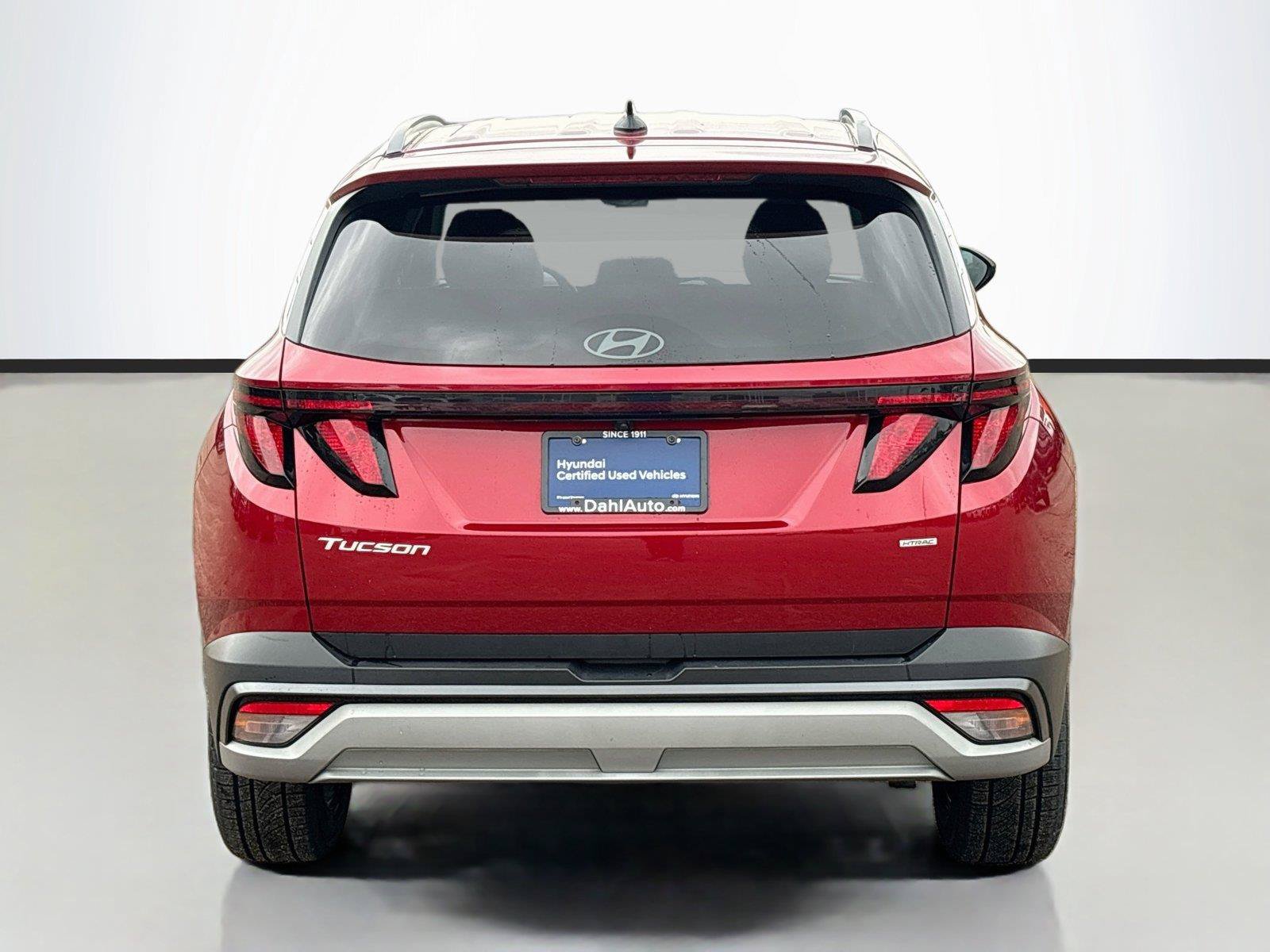 Certified 2025 Hyundai Tucson SEL AWD/4WD image 12