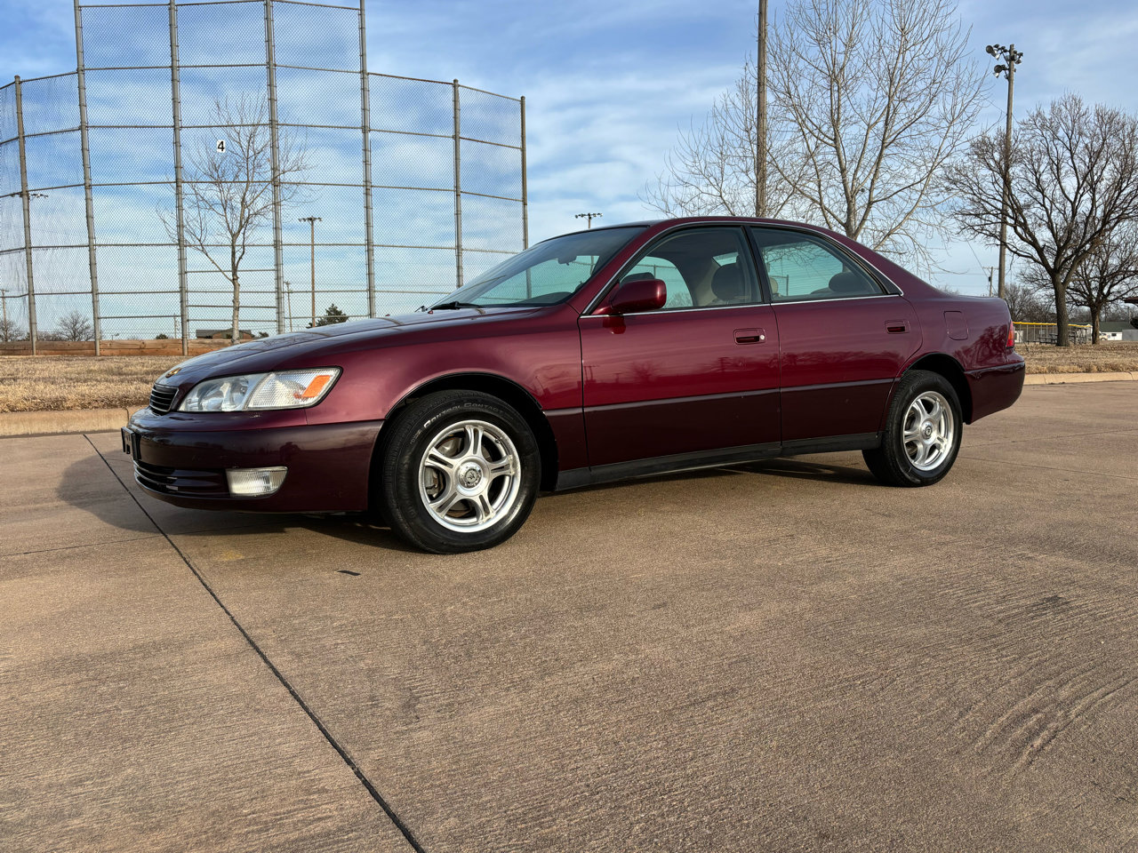 Used 1998 Lexus ES 330 image 2