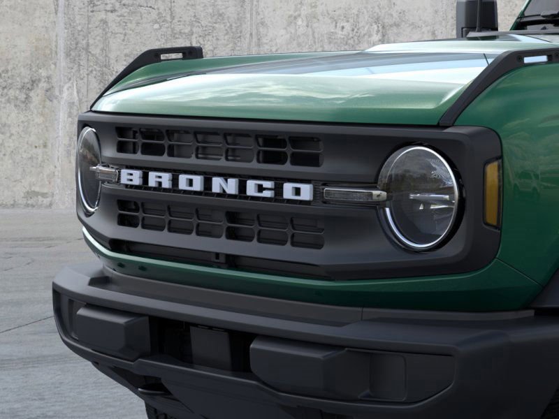 New 2025 Ford Bronco 4-Door image 29