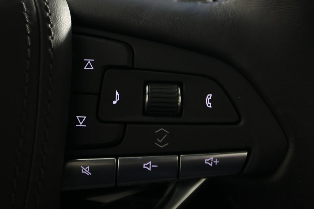 Used 2024 Cadillac Escalade ESV V w/ LPO, Floor Liner Package image 27