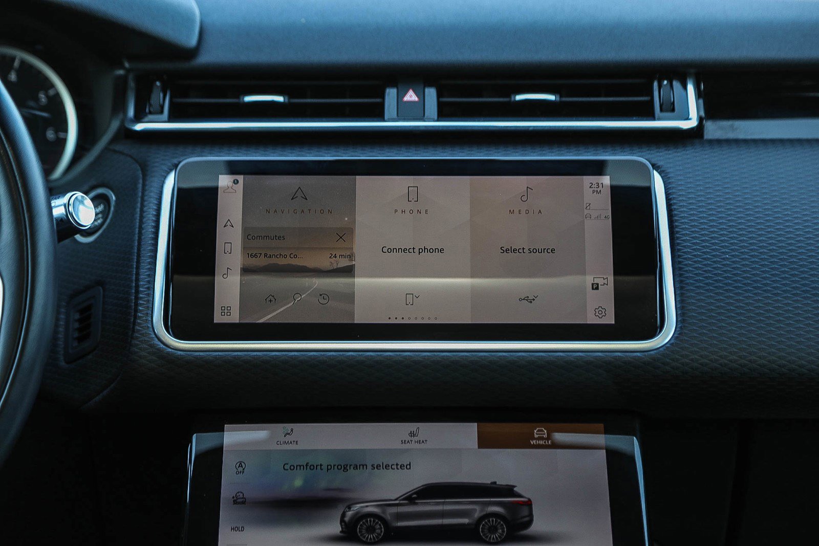 Used 2022 Land Rover Range Rover Velar R-Dynamic S image 14