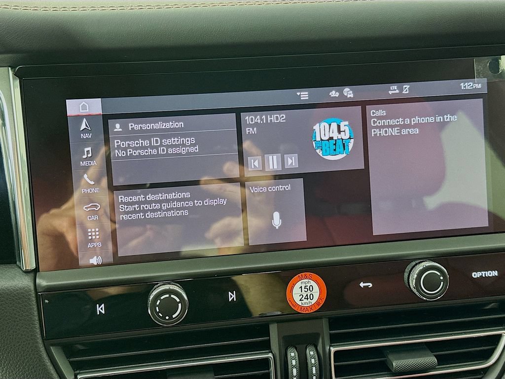 New 2026 Porsche Macan AWD/4WD image 15