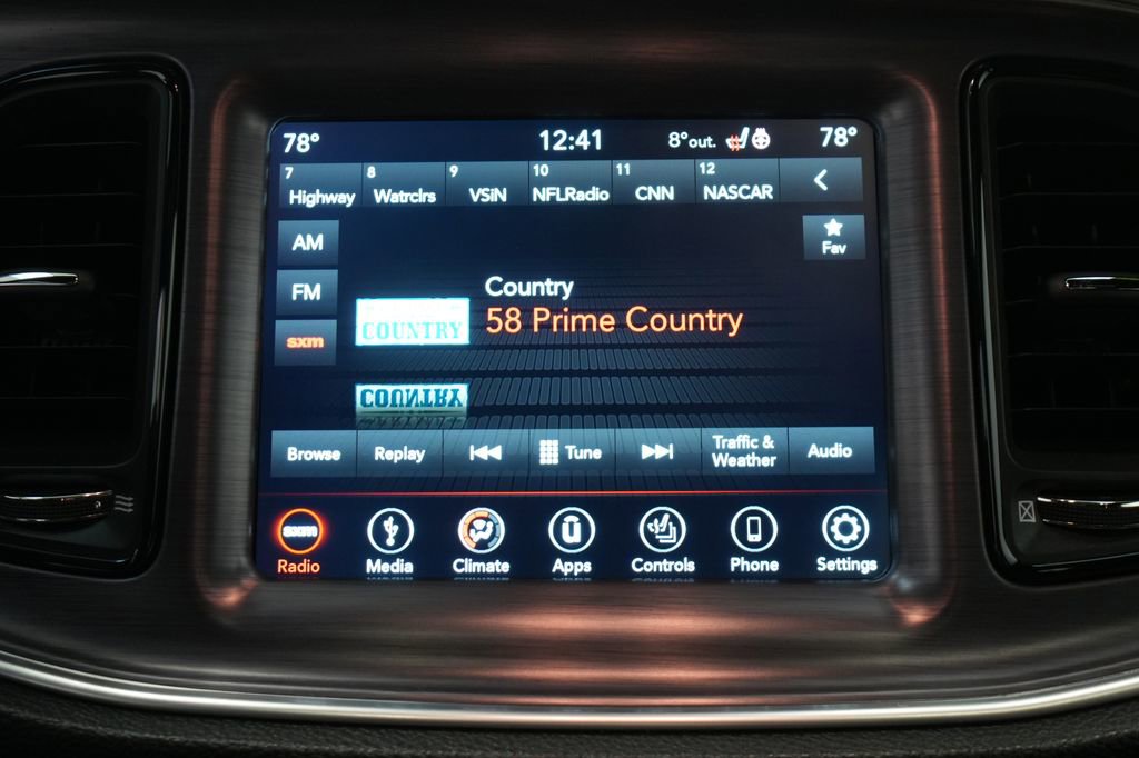 Used 2018 Dodge Challenger SXT Plus image 31