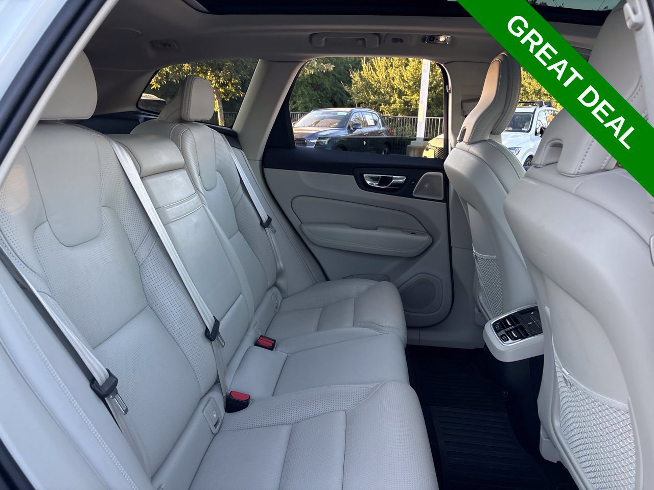 Used 2021 Volvo XC60 T5 Inscription w/ Advanced Package FWD image 13