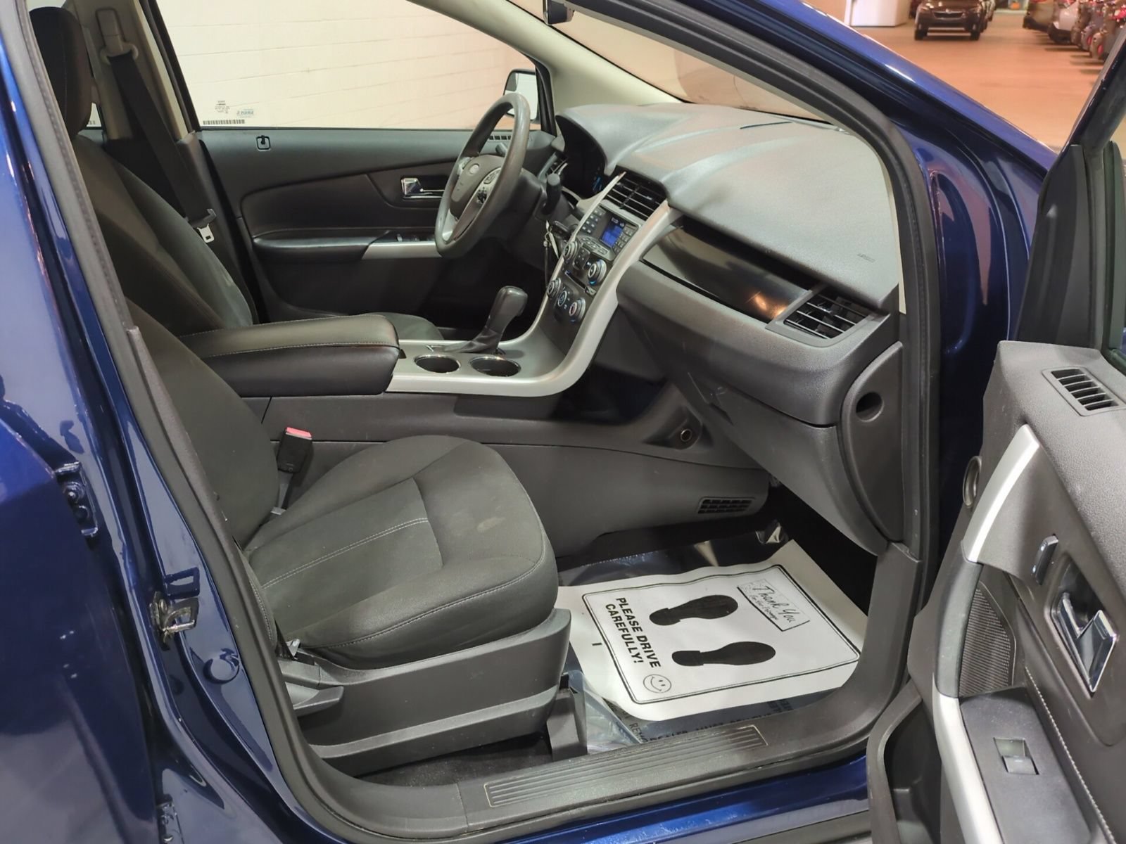 Used 2012 Ford Edge SE FWD image 9