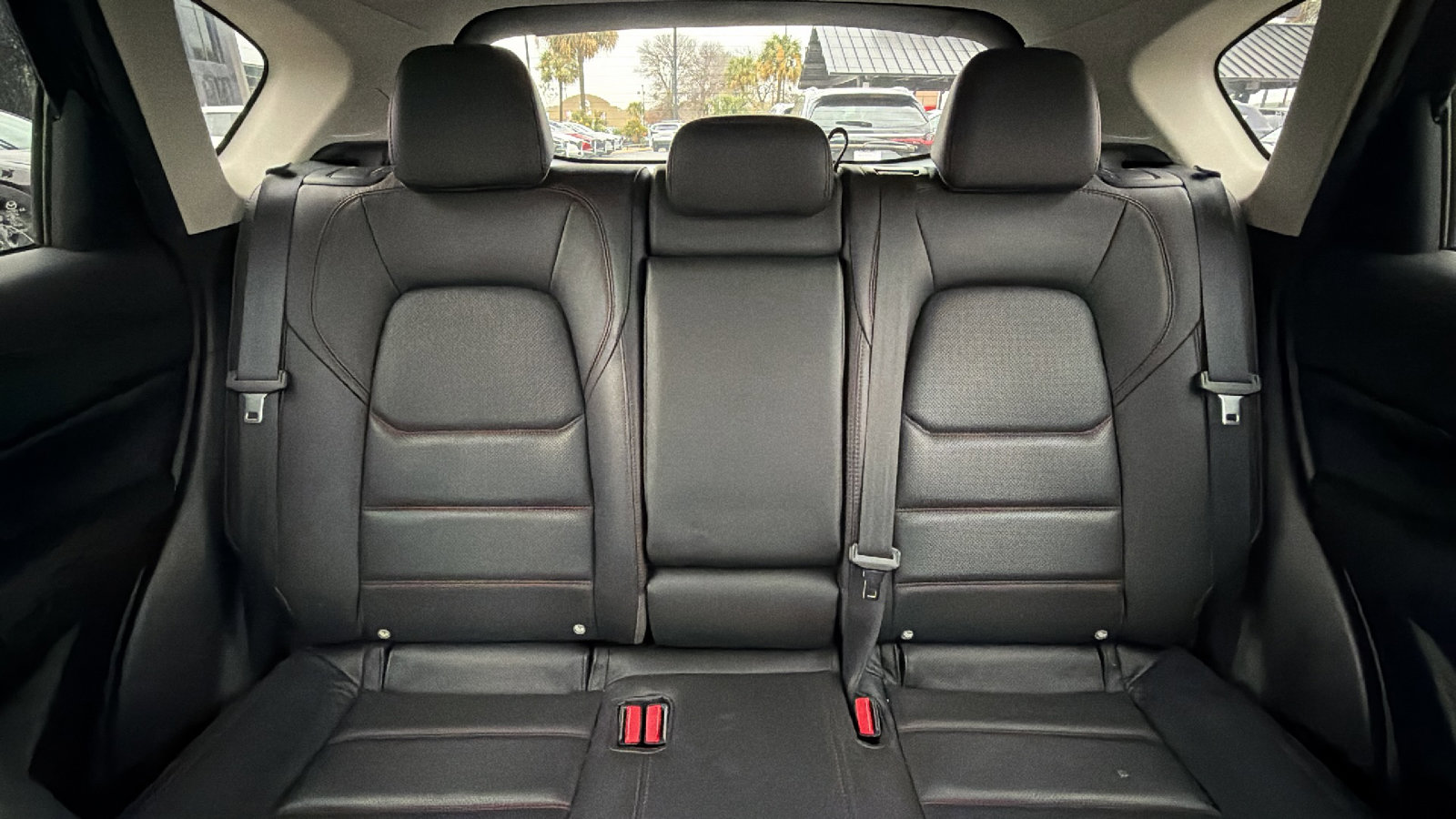 Certified 2024 MAZDA CX-5 Carbon Edition image 29