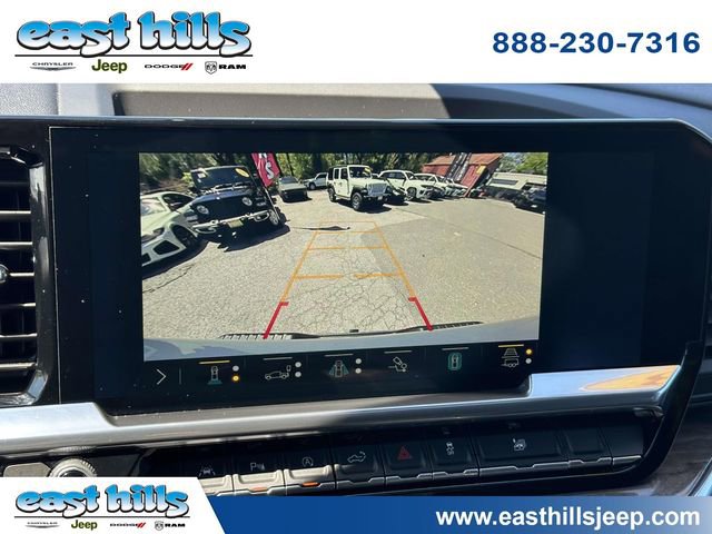 Used 2023 Chevrolet Silverado 1500 LTZ w/ LTZ Convenience Package II AWD/4WD image 40