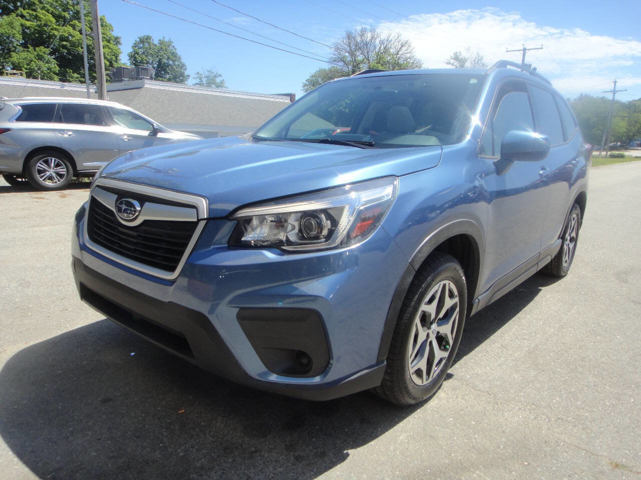 Used 2019 Subaru Forester Premium AWD/4WD image 1