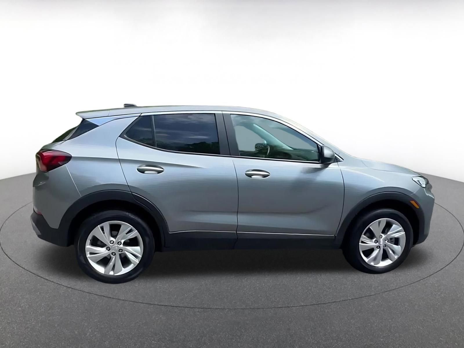 Used 2025 Buick Encore GX Preferred image 16