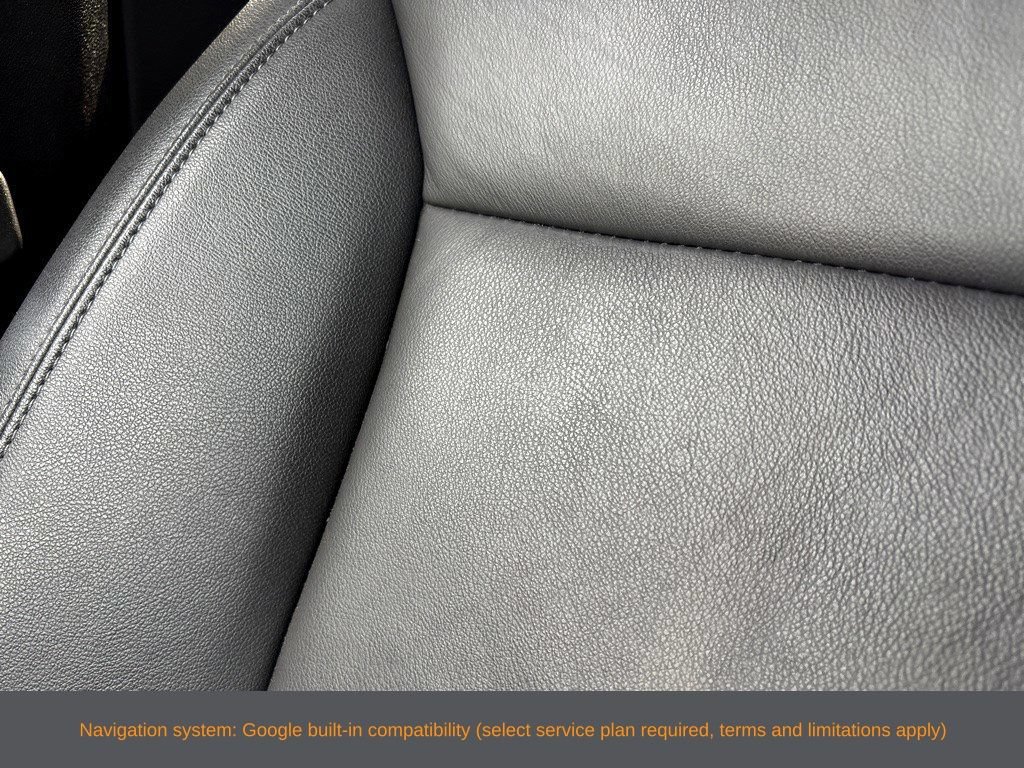 Used 2025 Chevrolet Suburban LT AWD/4WD image 6