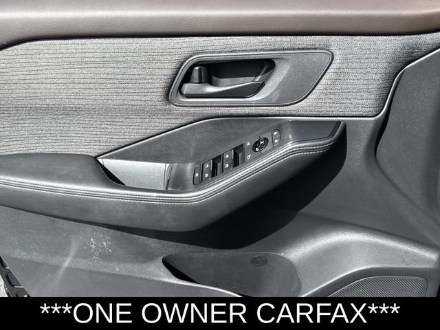 Used 2021 Nissan Rogue S image 9