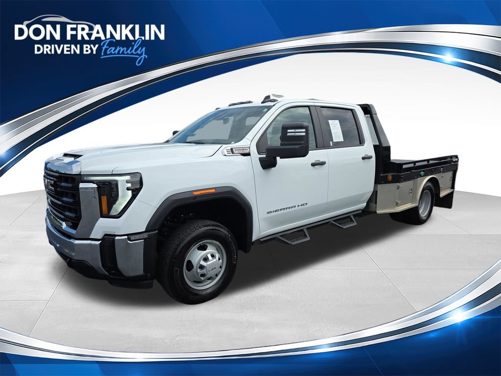 Used 2025 GMC Sierra 3500 Pro w/ Convenience Package AWD/4WD image 1