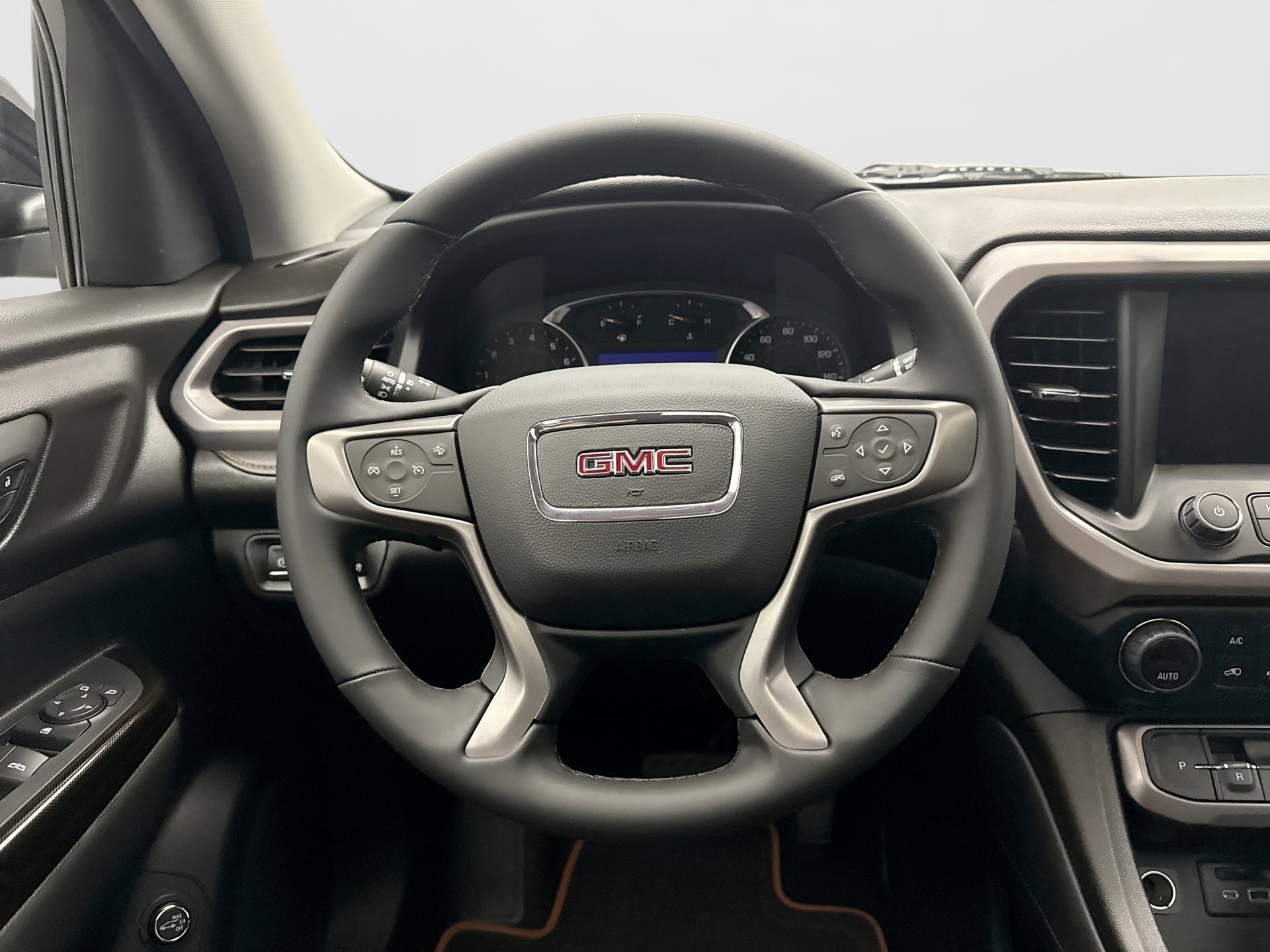 Used 2023 GMC Acadia AT4 AWD/4WD image 12