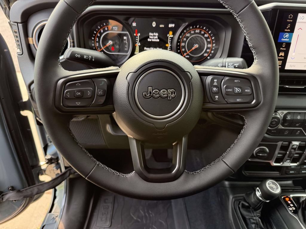New 2026 Jeep Gladiator Sport AWD/4WD image 20