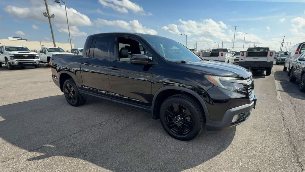 Used 2019 Honda Ridgeline Black Edition image 2