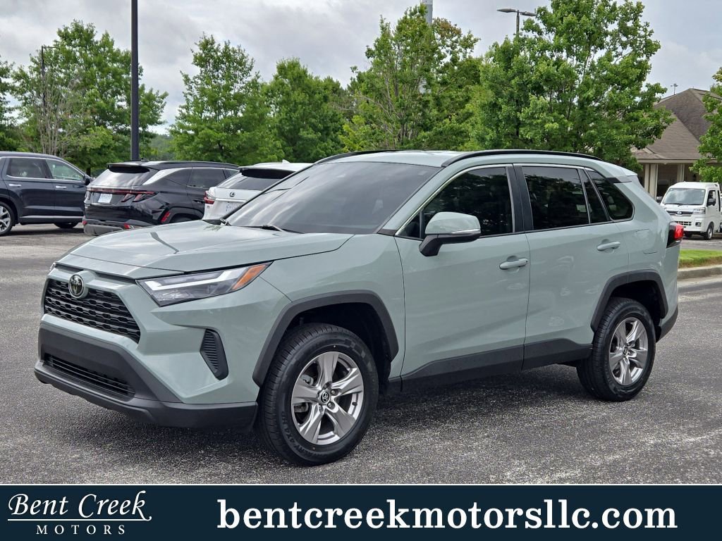 Used 2022 Toyota RAV4 XLE
