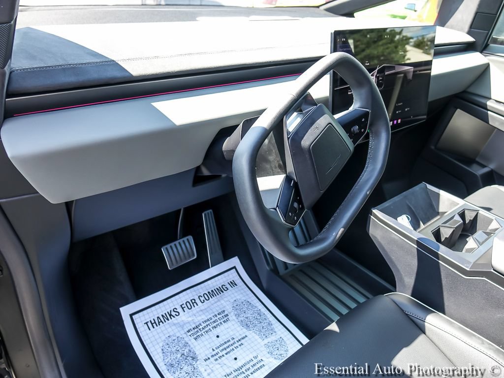 Used 2025 Tesla Cybertruck Cyberbeast AWD/4WD image 12