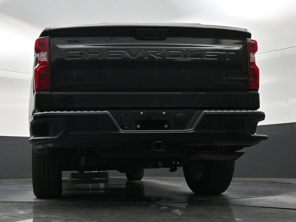 Used 2024 Chevrolet Silverado 1500 Custom w/ Turbomax Blackout Package RWD image 23