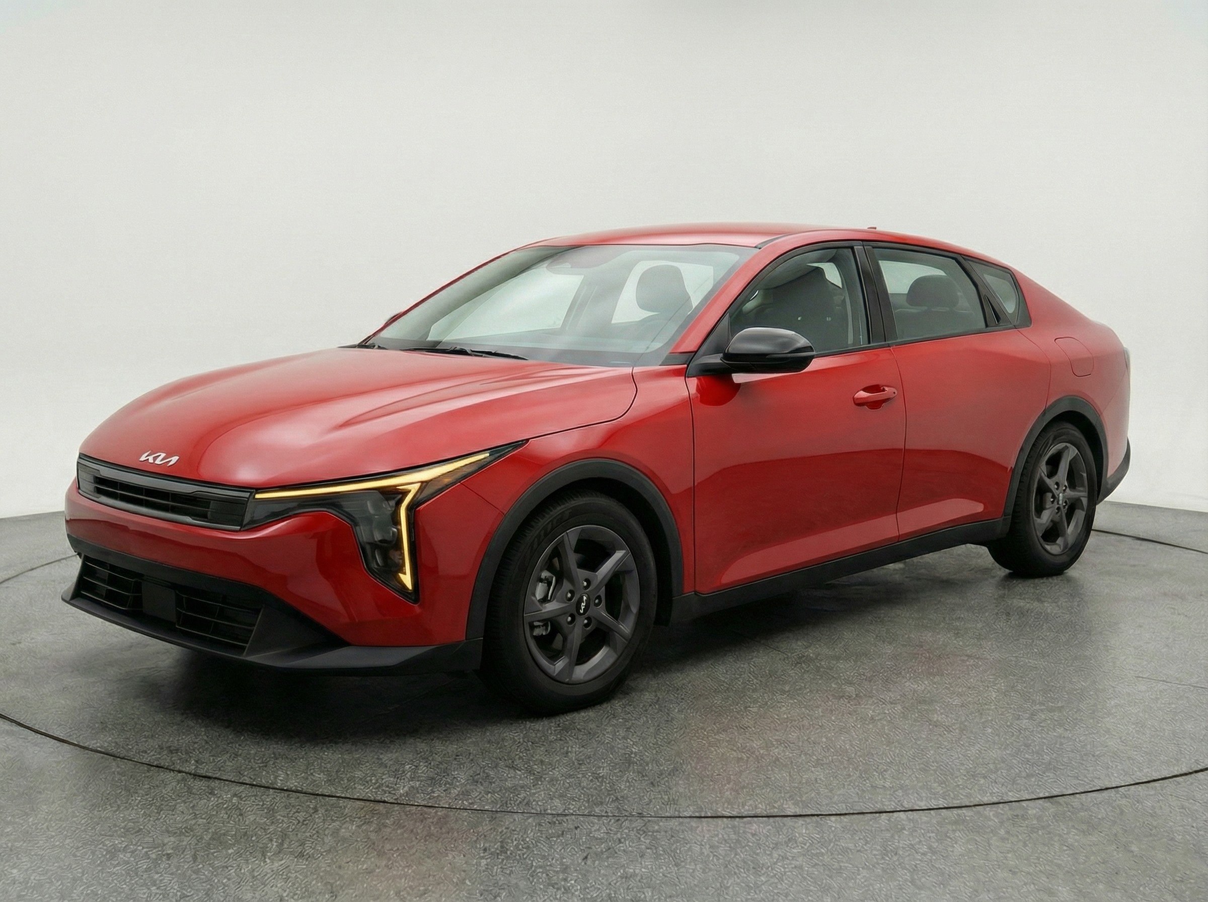Used 2025 Kia K4 FWD image 3