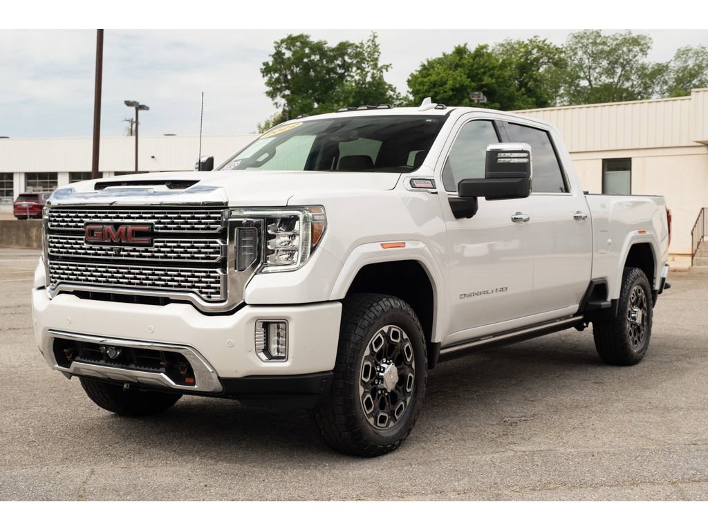 Used 2022 GMC Sierra 3500 Denali AWD/4WD image 4