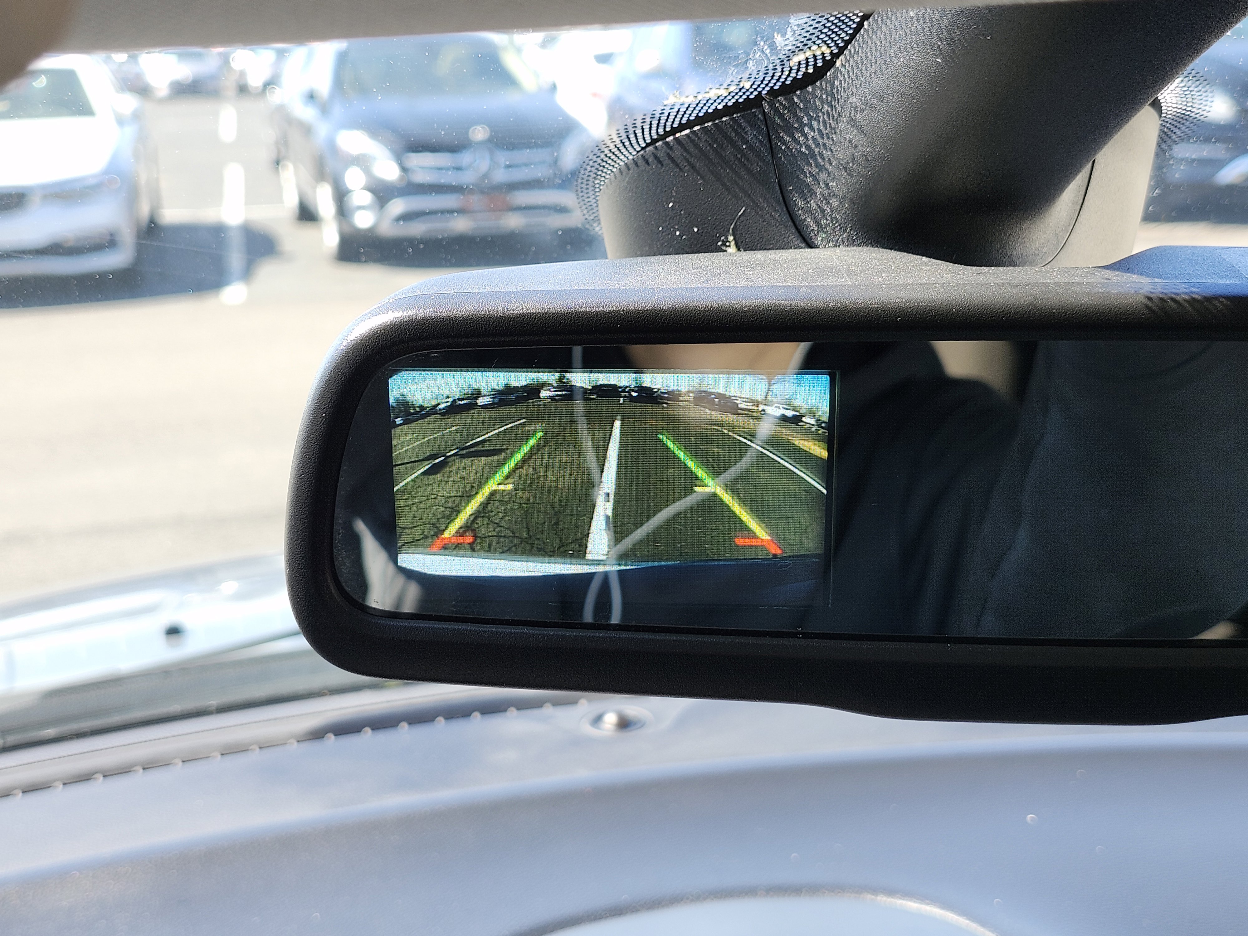 Used 2018 Dodge Journey SE w/ Connectivity Group image 2