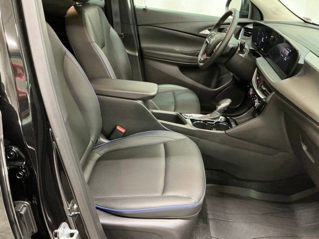 Used 2025 Buick Encore GX Sport Touring w/ Experience Buick Package image 21