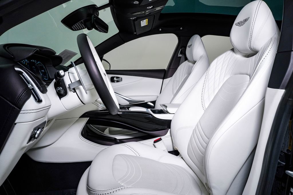 Used 2023 Aston Martin DBX AWD/4WD image 21