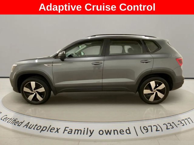 Used 2023 Volkswagen Taos S w/ Driver Assistance Package AWD/4WD image 2