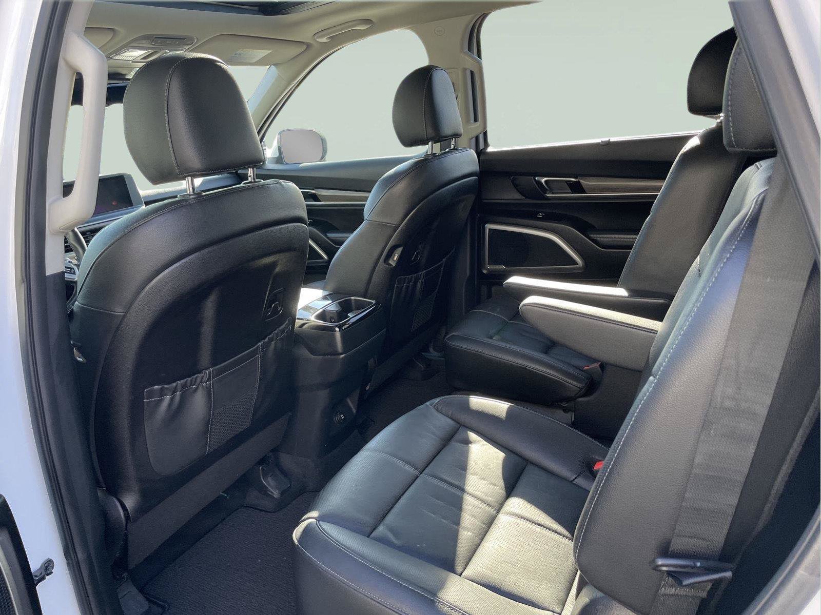 Used 2021 Kia Telluride EX w/ EX Premium Package AWD/4WD image 14