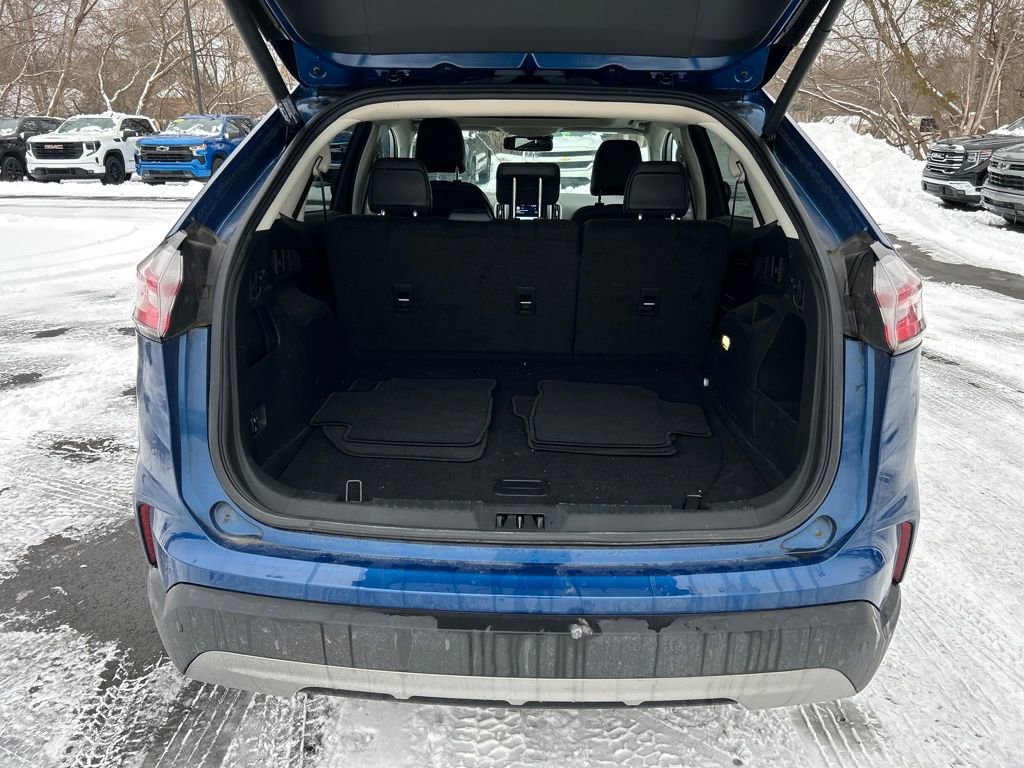 Used 2022 Ford Edge SEL w/ Convenience Package image 14