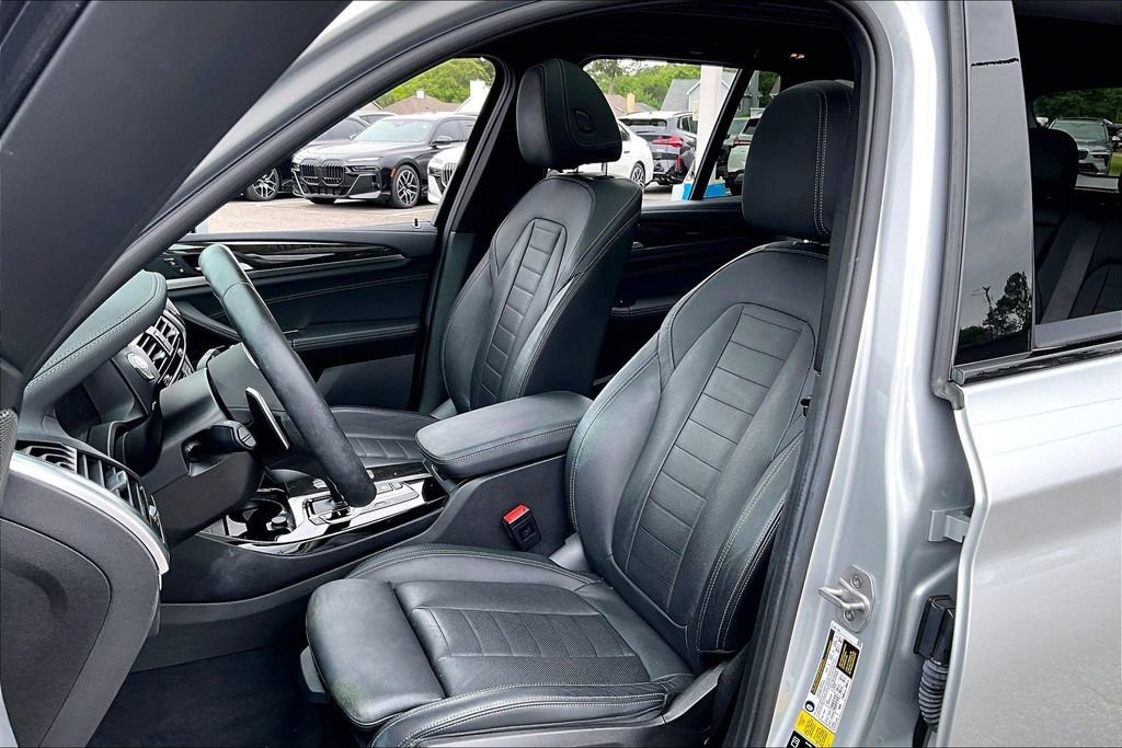 Used 2020 BMW X3 xDrive30i w/ Executive Package AWD/4WD image 17