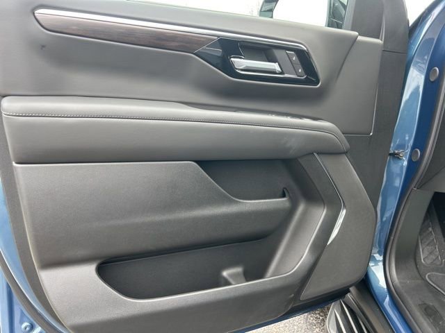 New 2026 Chevrolet Tahoe LS w/ LPO, Dark Essentials Package image 11