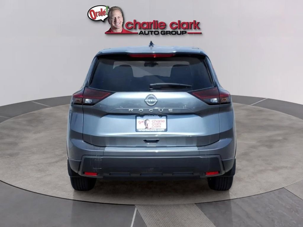 New 2026 Nissan Rogue SV FWD image 4