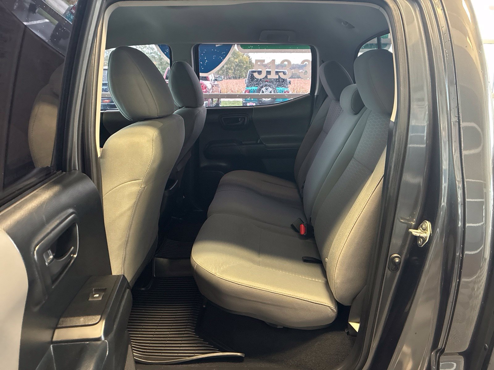 Used 2018 Toyota Tacoma SR w/ SR Convenience Package AWD/4WD image 12