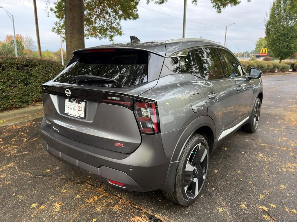 New 2026 Nissan Kicks SR image 7