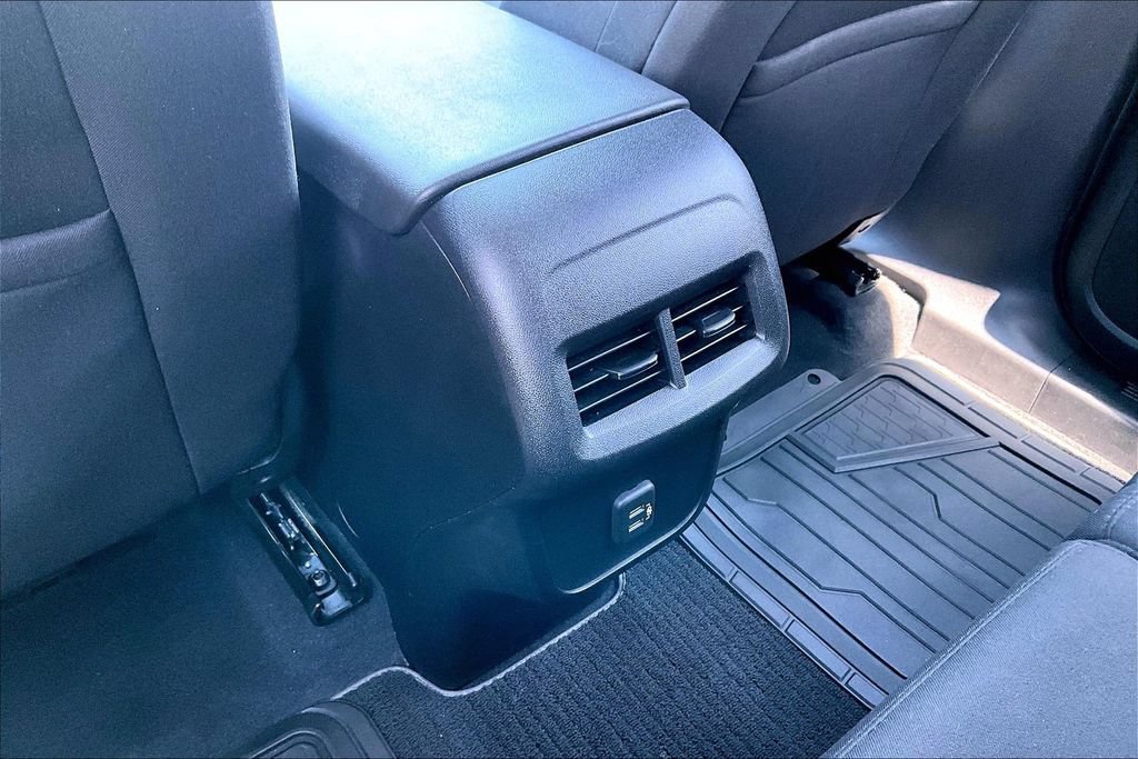 Used 2020 Chevrolet Equinox LT AWD/4WD image 10