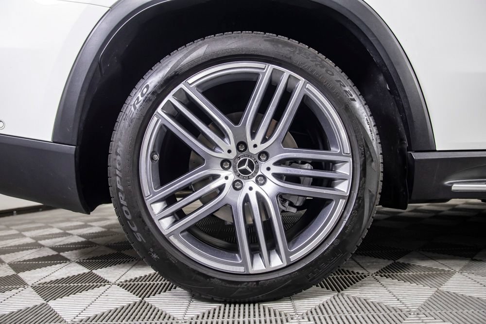 Used 2022 Mercedes-Benz GLS 450 4MATIC image 44