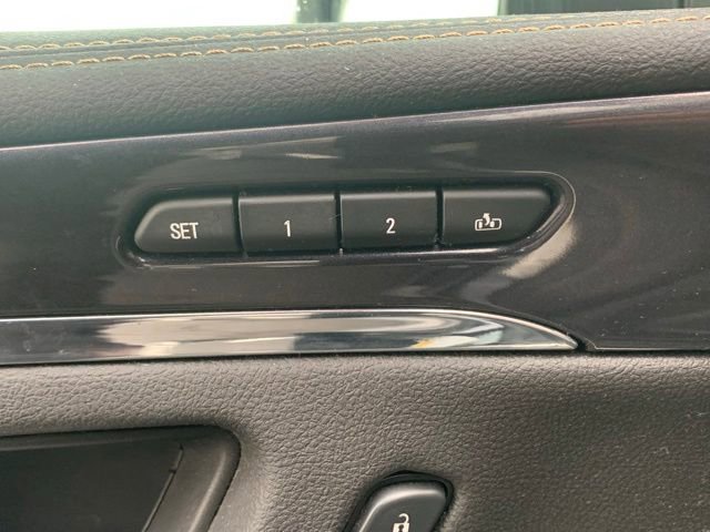 Used 2014 Chevrolet Impala LTZ FWD image 7