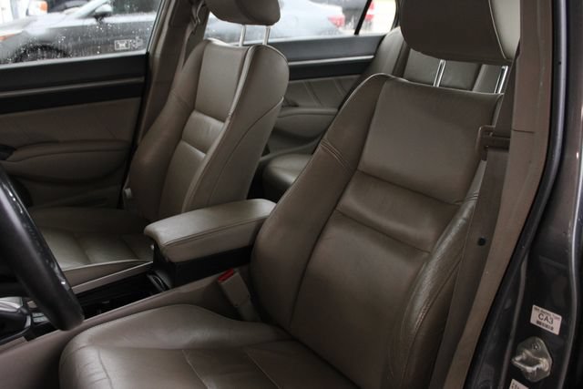Used 2010 Honda Civic Hybrid Sedan image 18